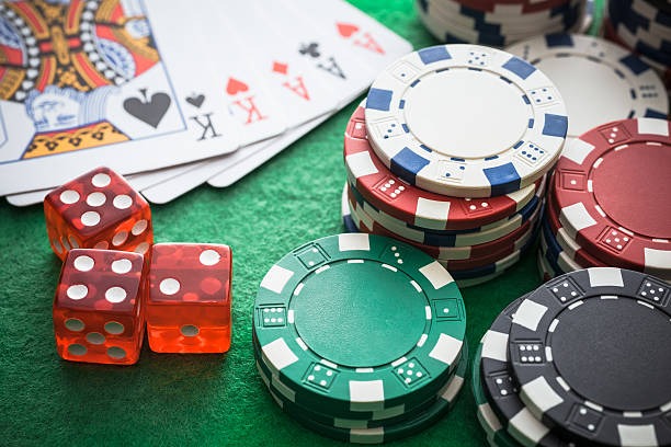dt macau platform interface showing account dashboard, game menu, and live sportsbook
